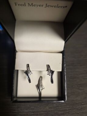 Black/White Diamond, Silver, No Pendant
